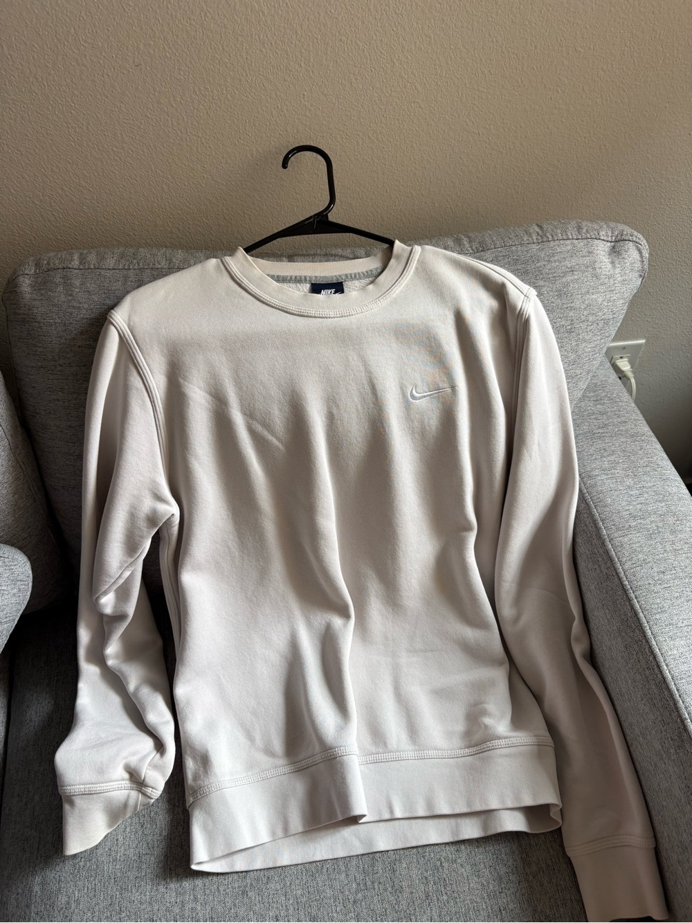 Nike Crewneck Sweatshirt - Grey